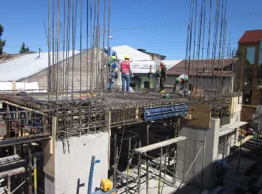 Edificación en construcción ejecutada por Alto Ñuble